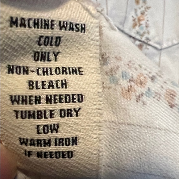 American Eagle Outfitters Floral Pattern Shirt Men’s XXL Extreme Slim Fit - Picture 3 of 6